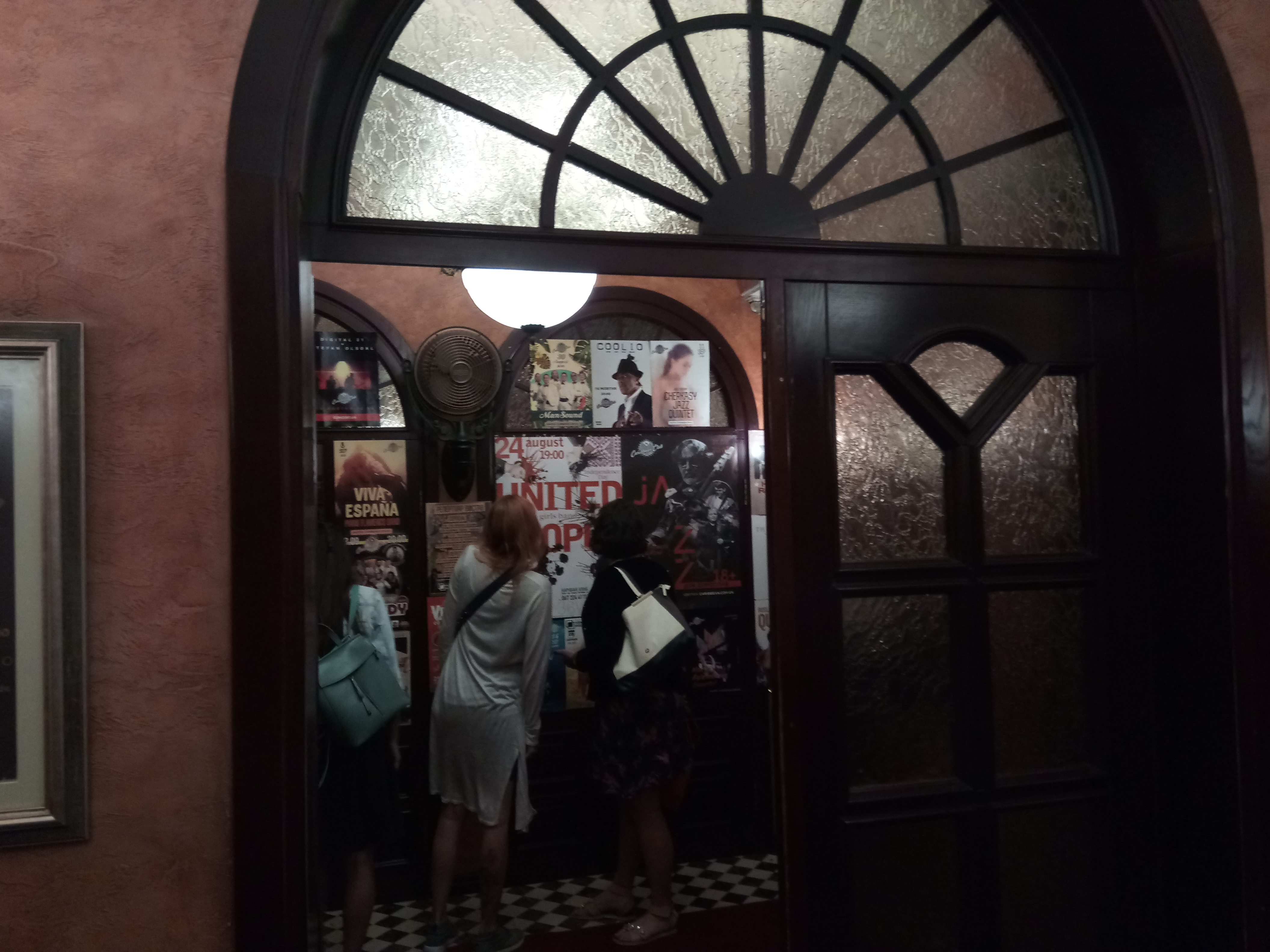 Caribbean Club (10)