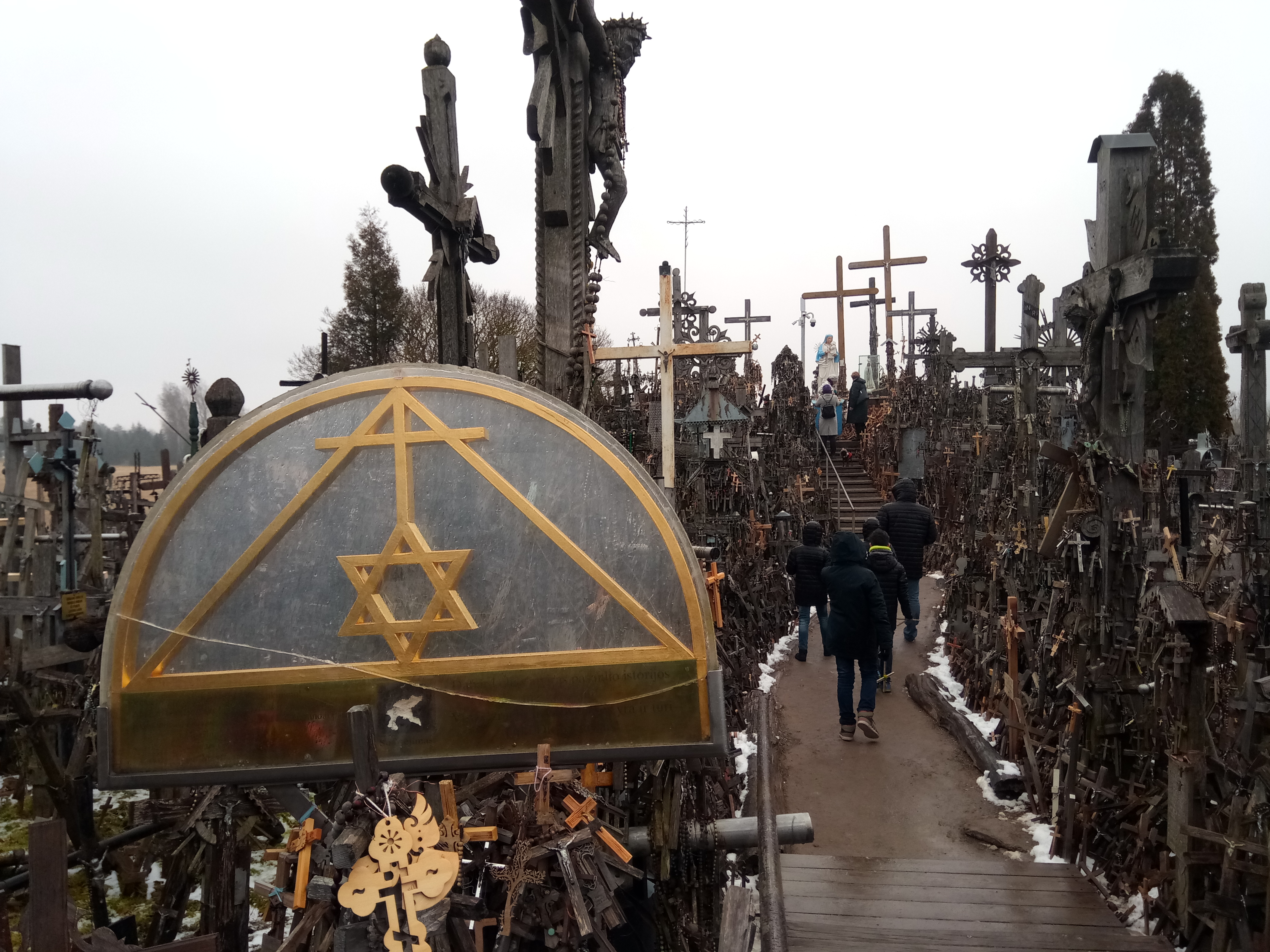 Hill of Crosses in Lithuania (5)