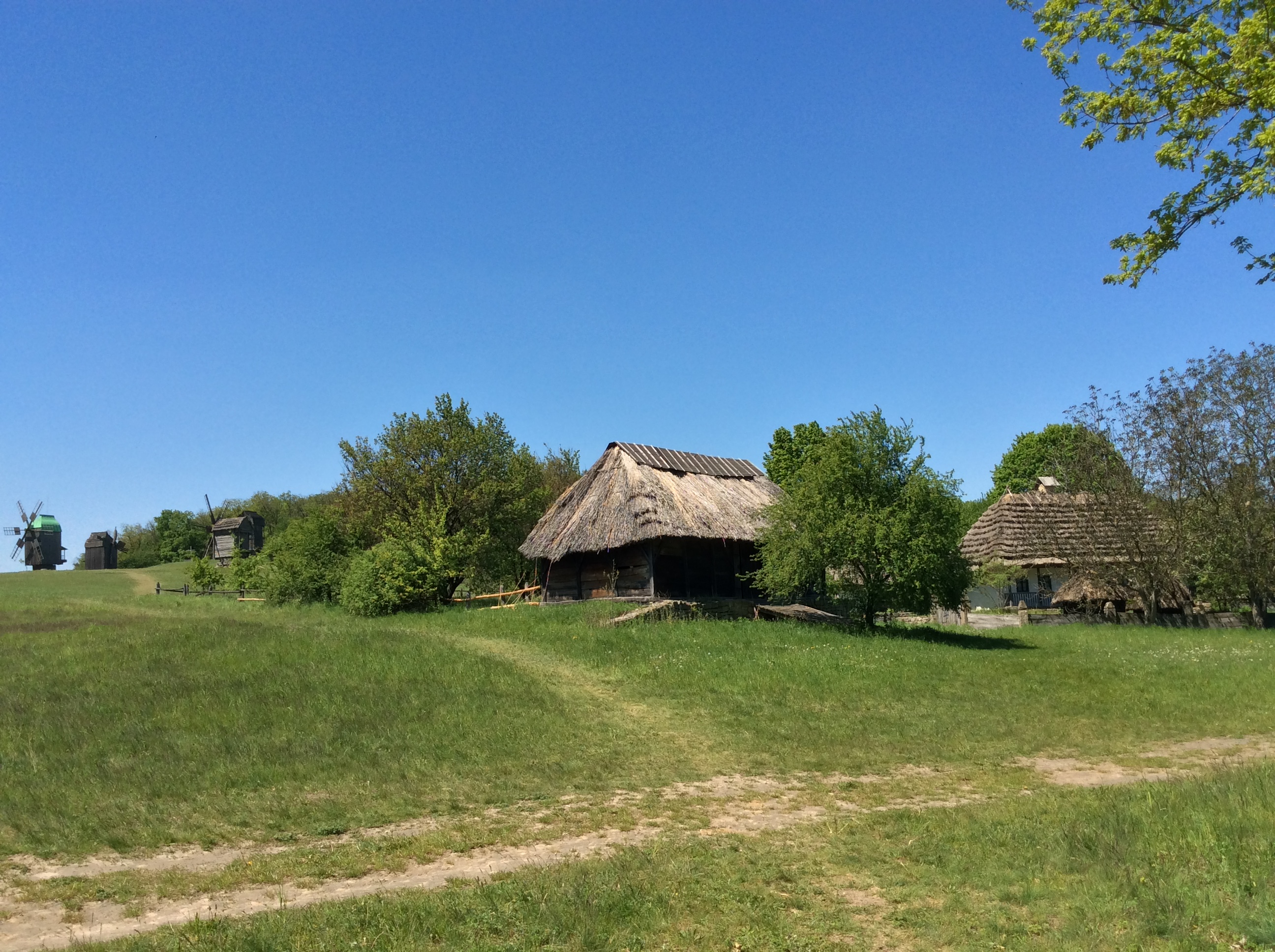 Museum of Folk Architecture and Folkways of Ukraine (4)