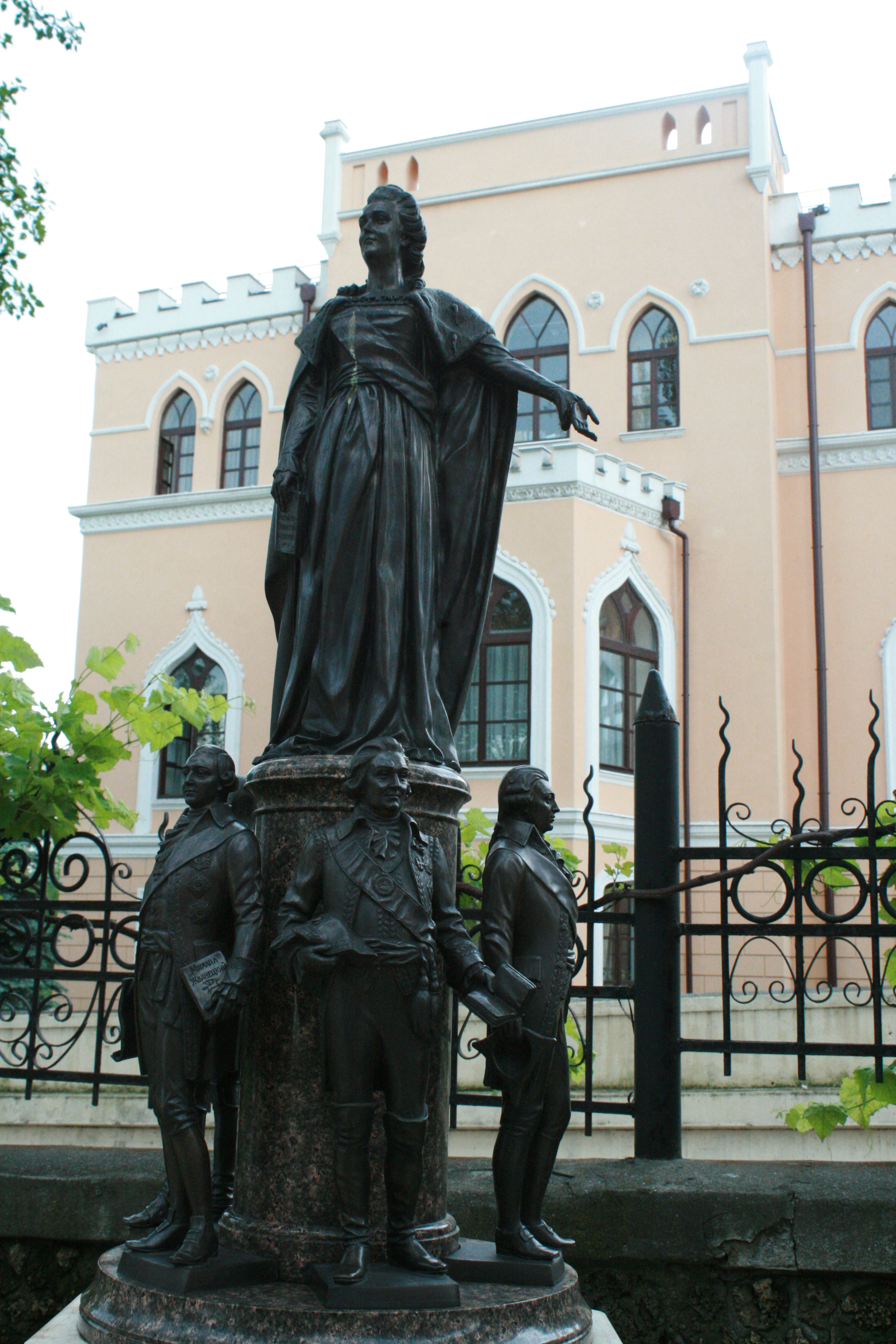 Skulptūrų sodas - Odesos valstybinis literatūros muziejus (5)