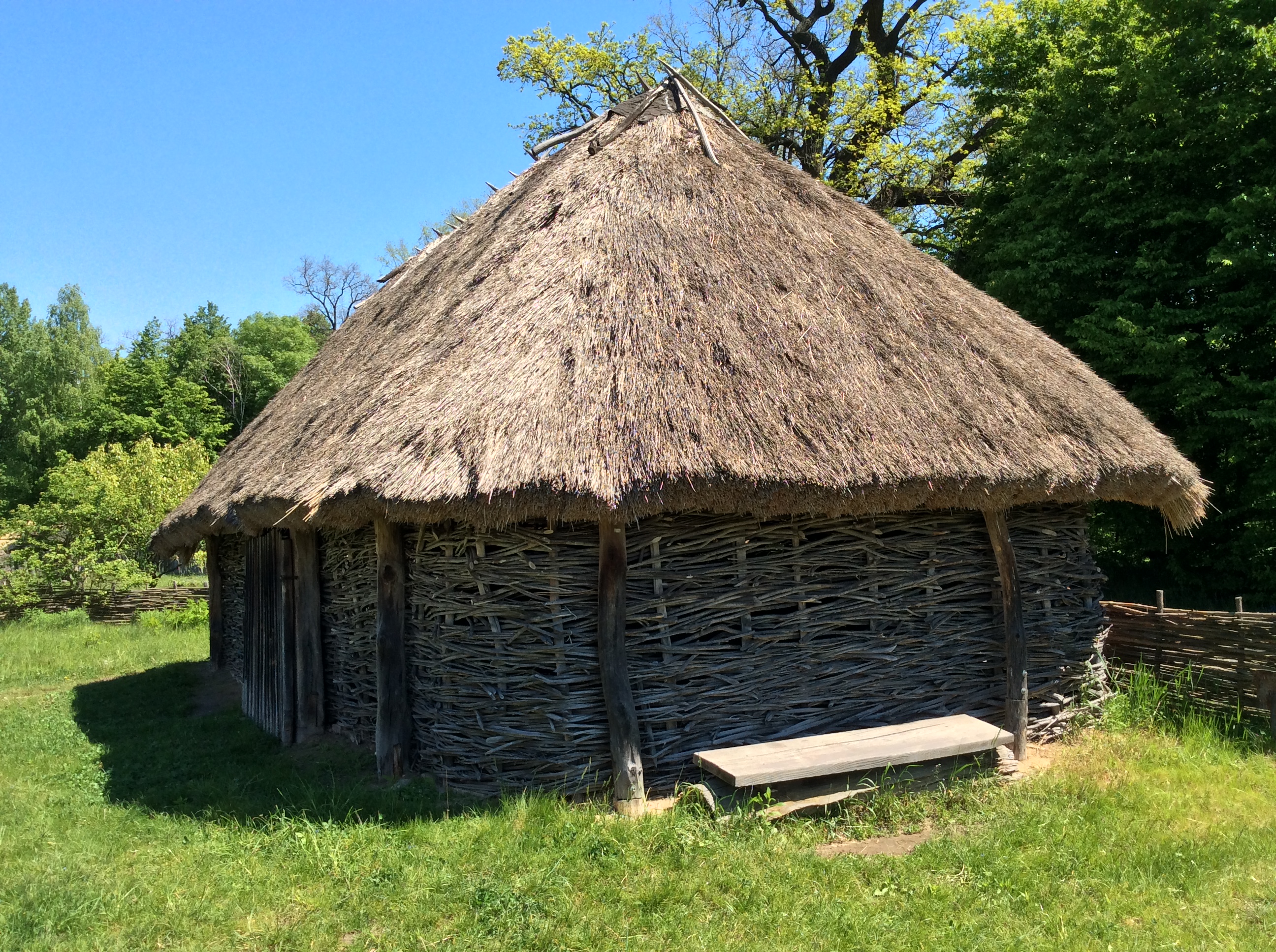 Ukrainos nacionalinis liaudies architektūros ir tradicijų muziejus (2)