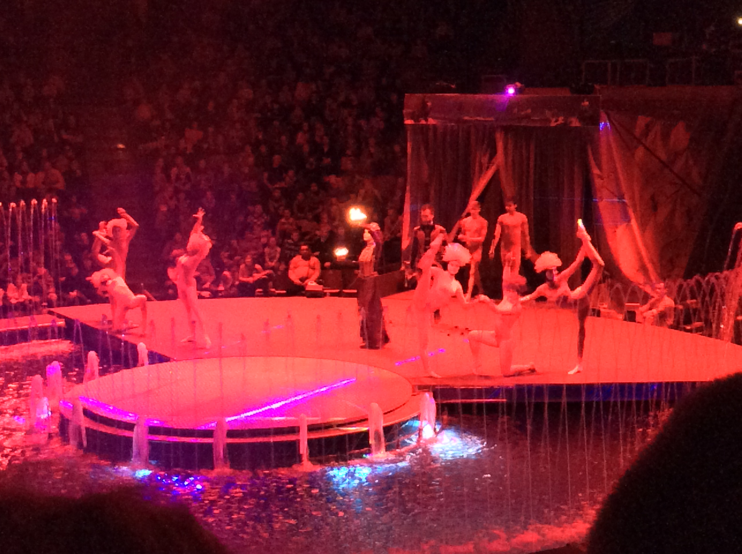 Wasser und Feuer - Zirkus im Wasser - Der Nationalzirkus der Ukraine (7)