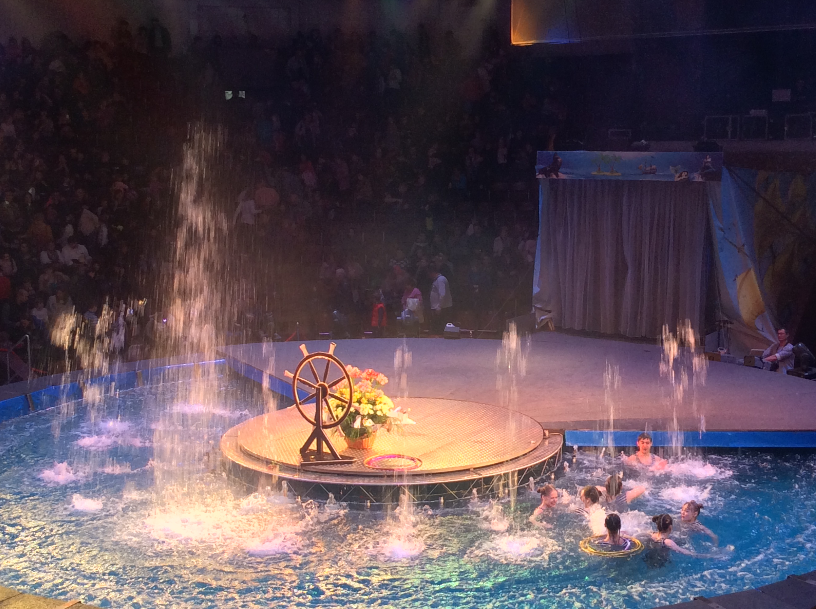 Water and fire -Circus in the water - National Circus of Ukraine (2)